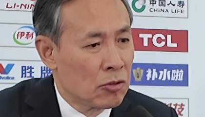 九游娱乐官方网站-胜同曦发布会！许利民直指下半场防守回暖，回应斯佩尔曼顶撞！